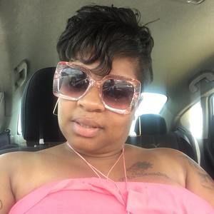 Meet your Posher, Sherelle